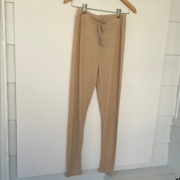 PrettyLittleThing Ribbed Tan Legging Pants with Elastic Waistband Size 6 - Picture 11 of 17